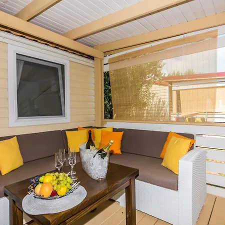 Camp Bepo 营地 Pakoštane