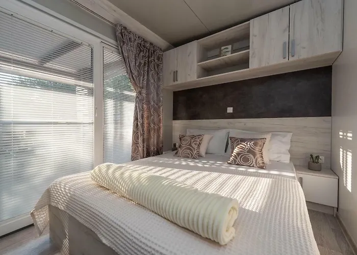 Camp Bepo Κάμπινγκ Pakoštane